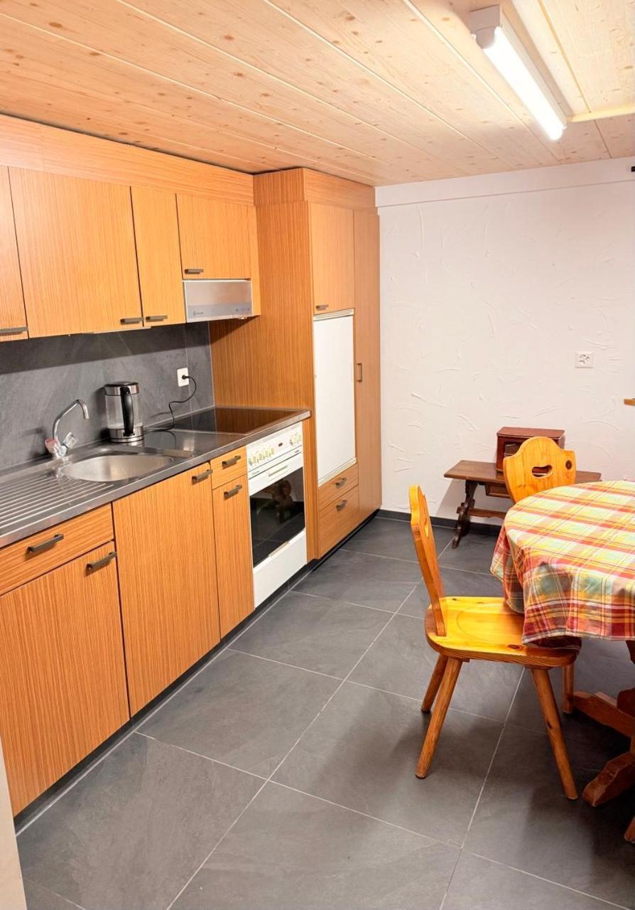 Vintage Apartment By Apartments Capricorn Gsteigwiler Esterno foto