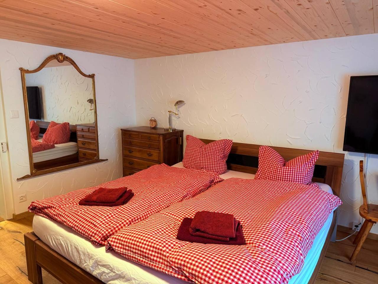 Vintage Apartment By Apartments Capricorn Gsteigwiler Esterno foto
